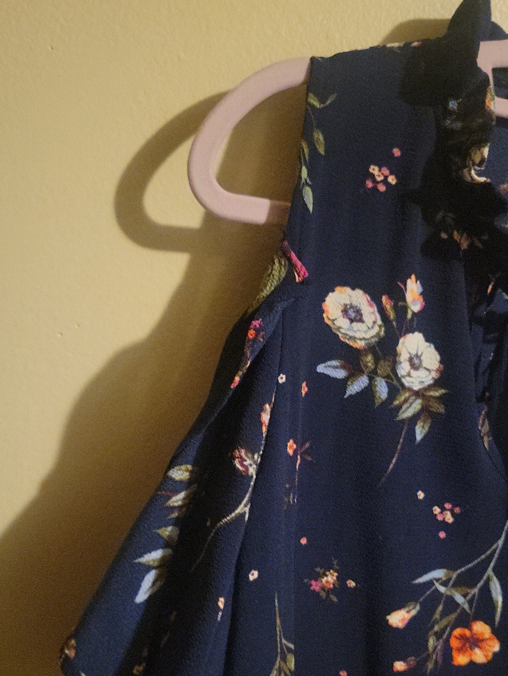 Cold Shoulder Floral Blouse - Navy - Picture 2 of 4